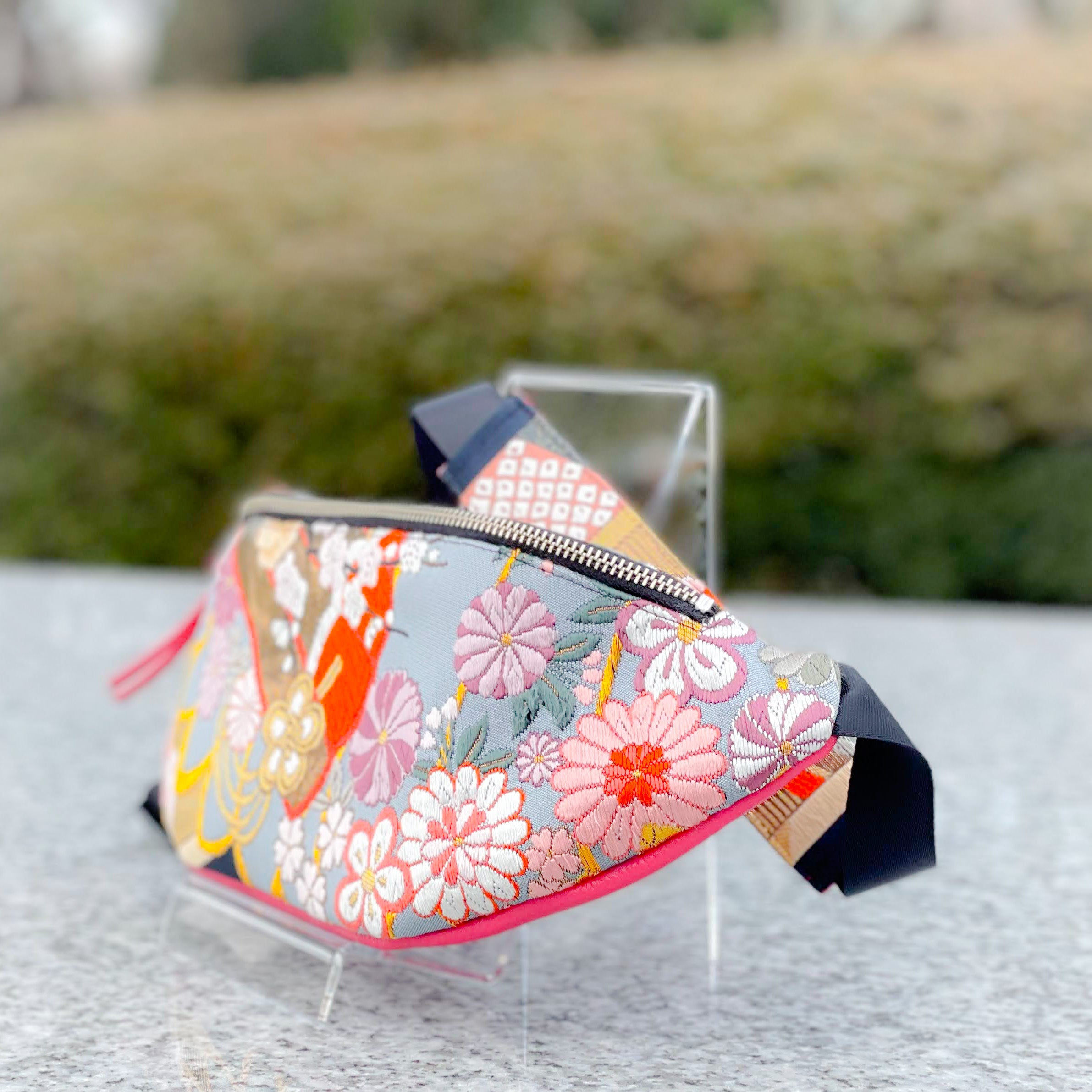 豪華な色打掛から生まれた新商品のご紹介