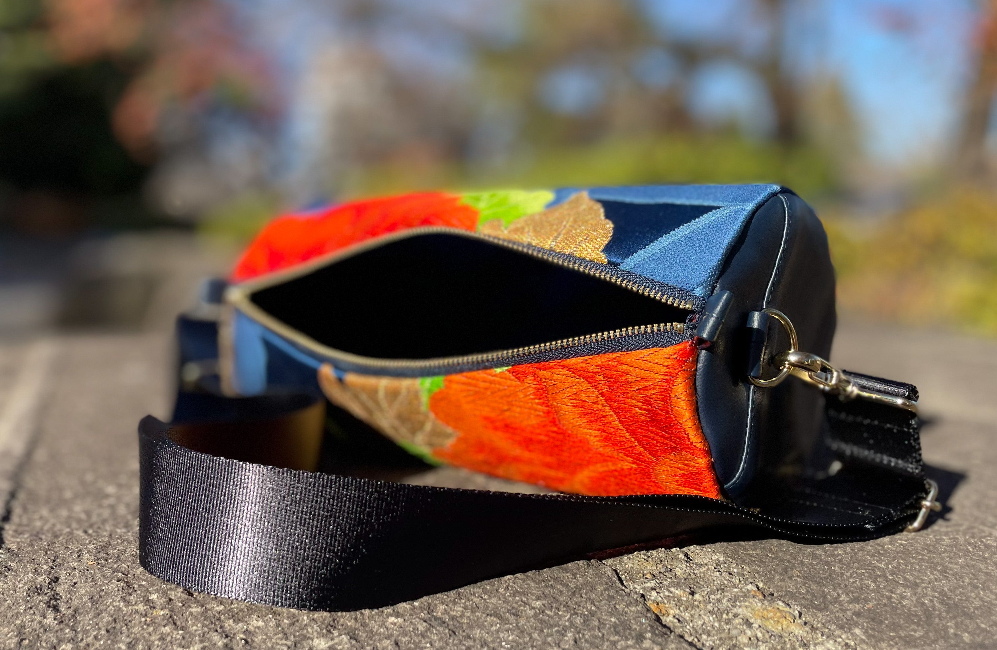 Cylinder Shoulder Bag【Neru】 筒型シリンダーバッグ【寧流】