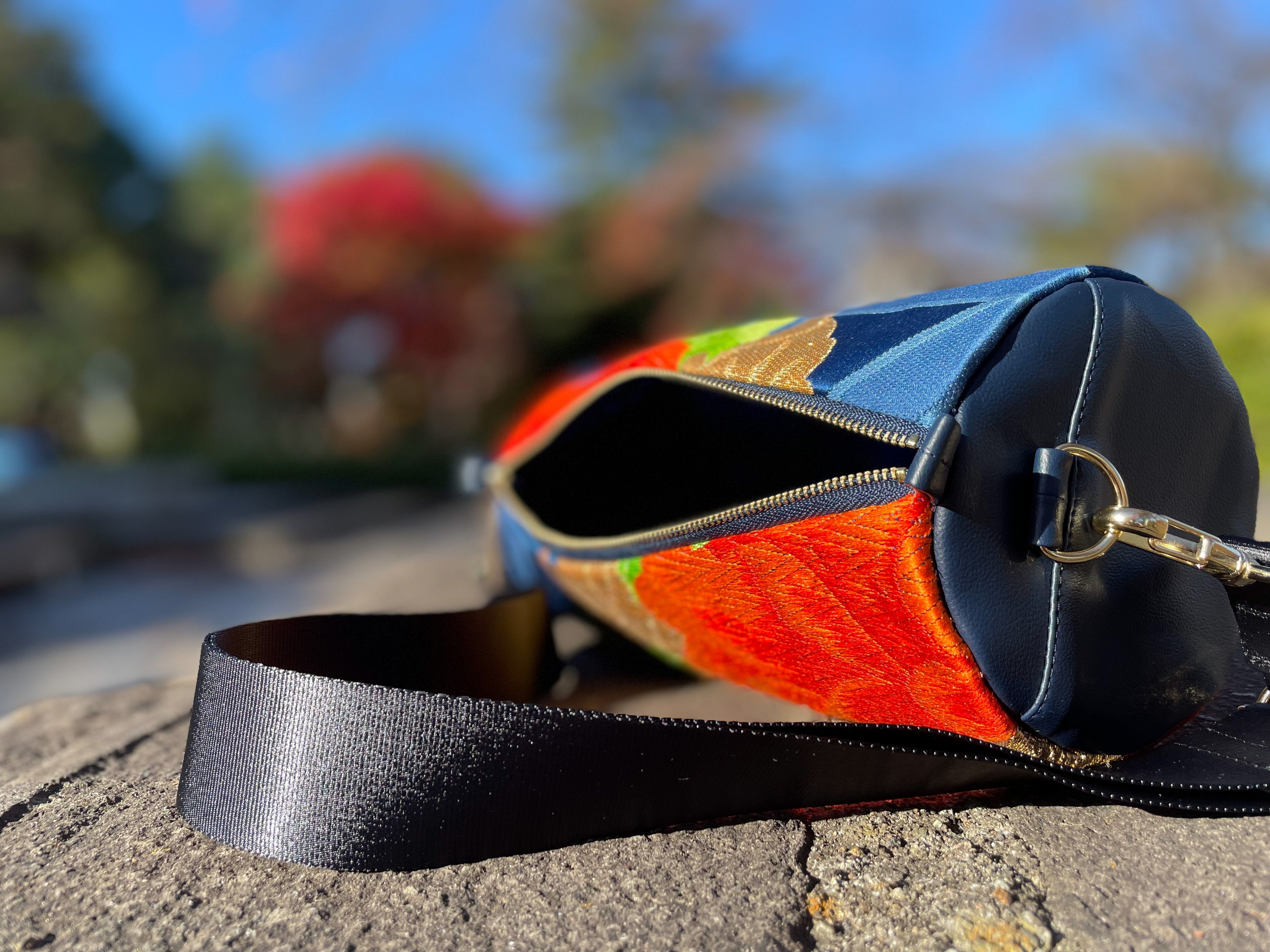 Cylinder Shoulder Bag【Neru】 筒型シリンダーバッグ【寧流】