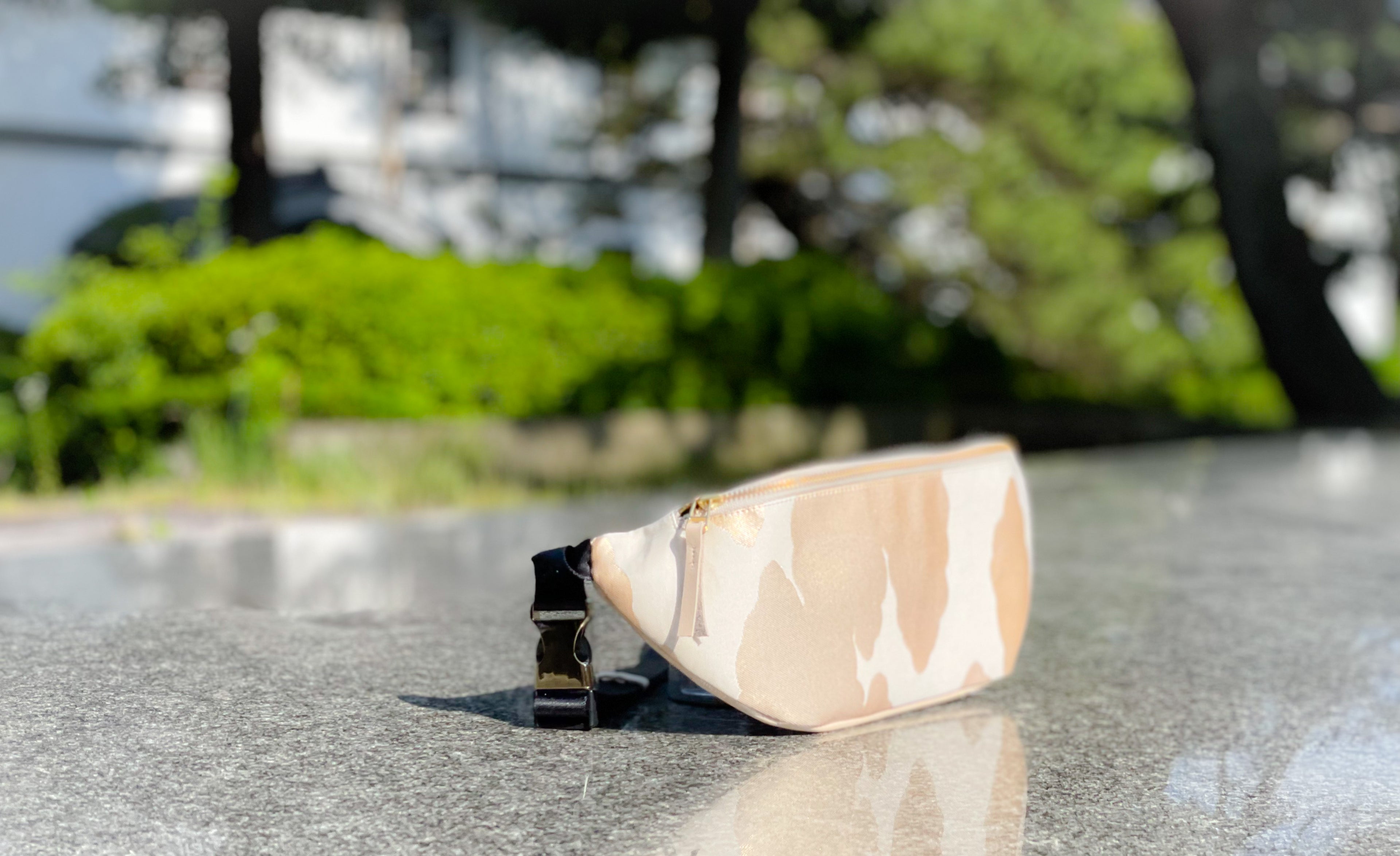 Waist・Cross-body Bag【Haku】クロスボディーバッグ【箔】