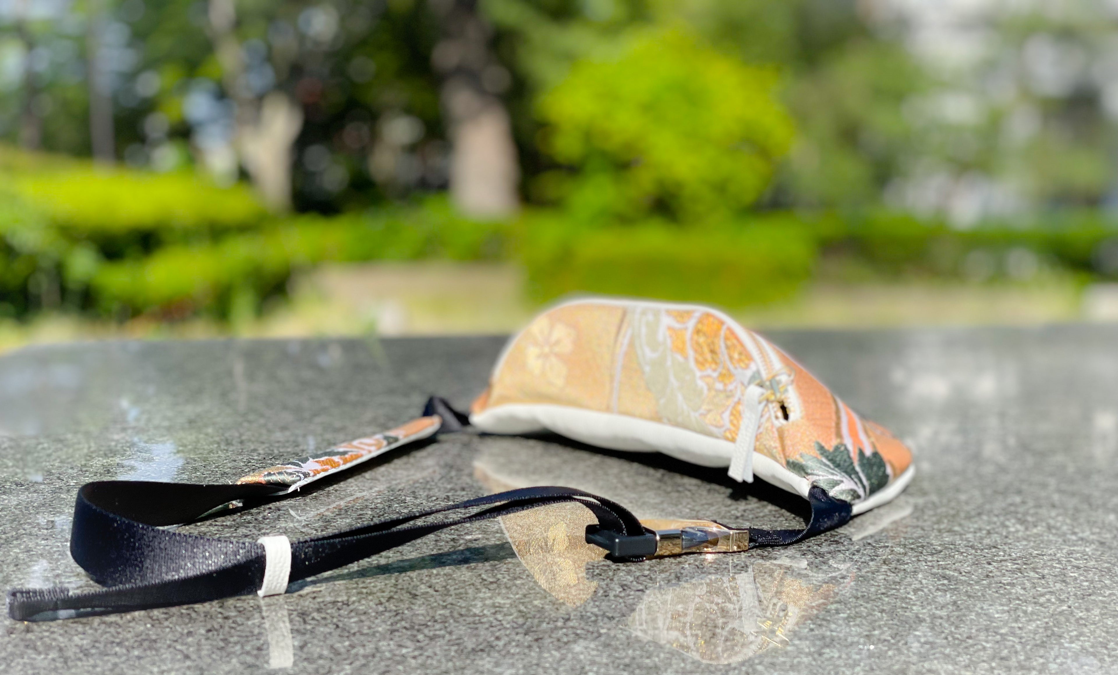 Waist・Cross-body Bag【Kinchou】クロスボディーバッグ【金鳥】