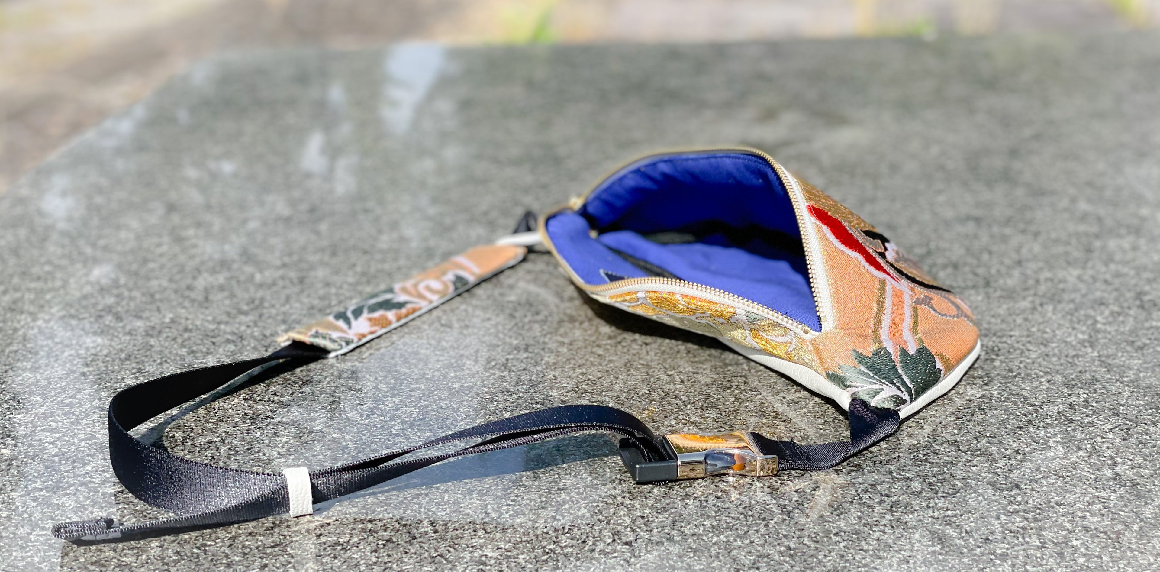 Waist・Cross-body Bag【Kinchou】クロスボディーバッグ【金鳥】