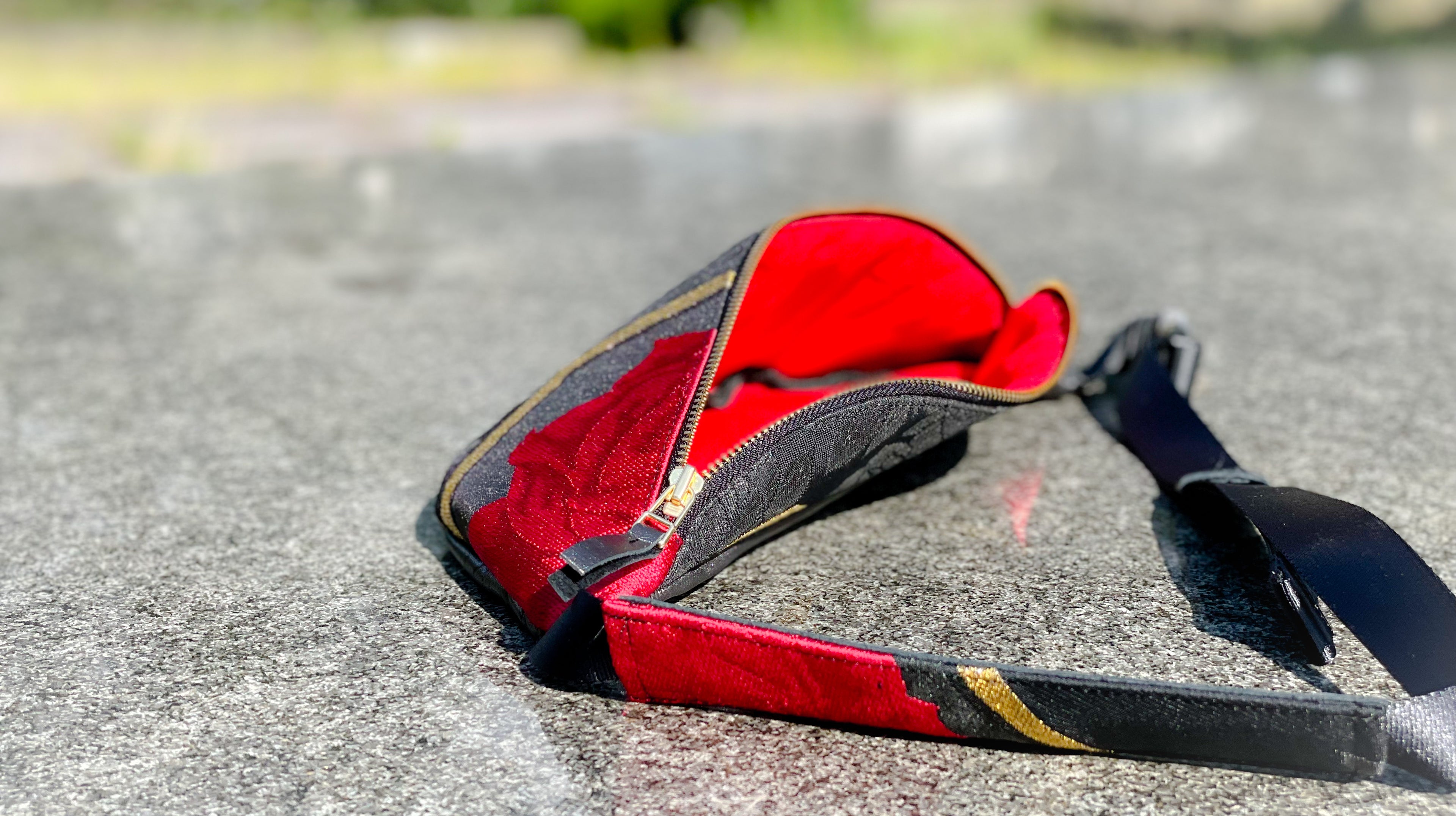 Waist・Cross-body Bag【Kira】クロスボディーバッグ【綺羅】