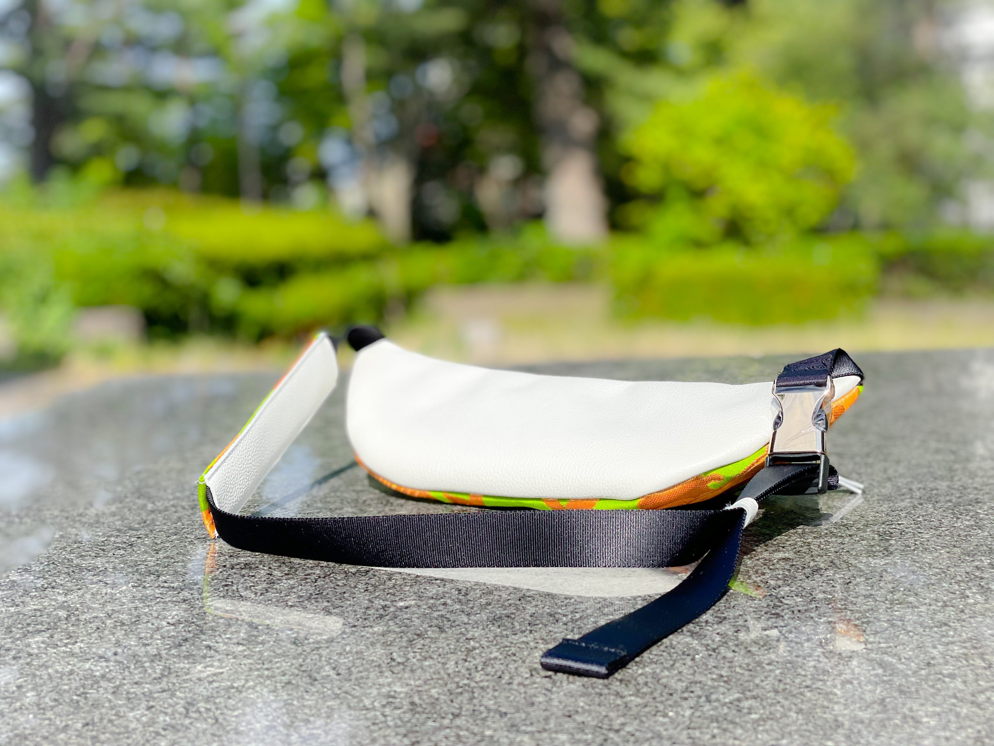 Waist・Cross-body Bag【Shunpuu】クロスボディーバッグ【春風】