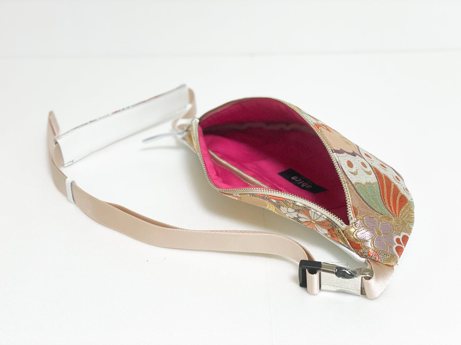 Waist・Cross-body Bag【Ehato】クロスボディーバッグ【江波戸】