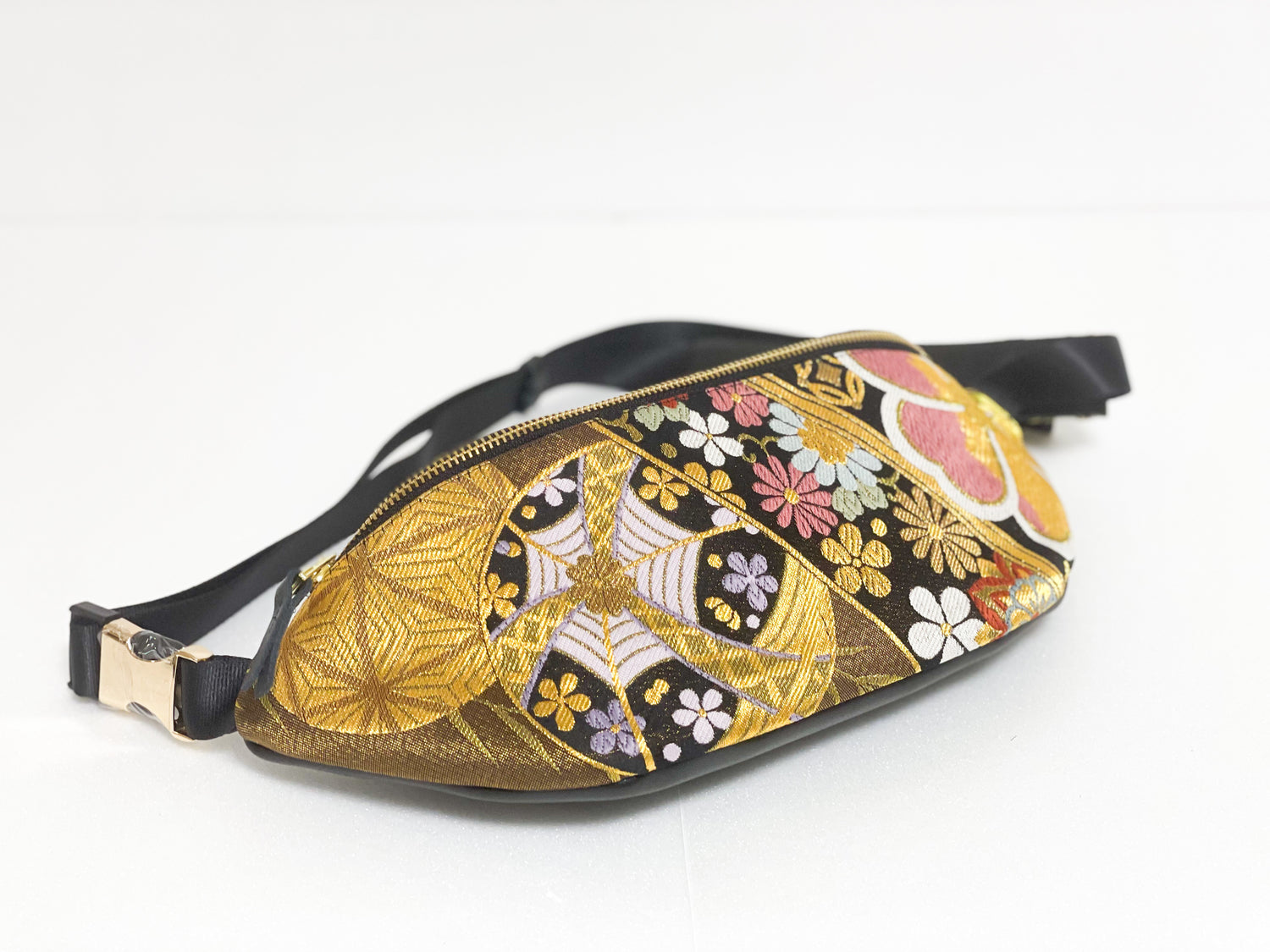 Waist・Cross-body Bag【Hananoi】クロスボディーバッグ【花野井】