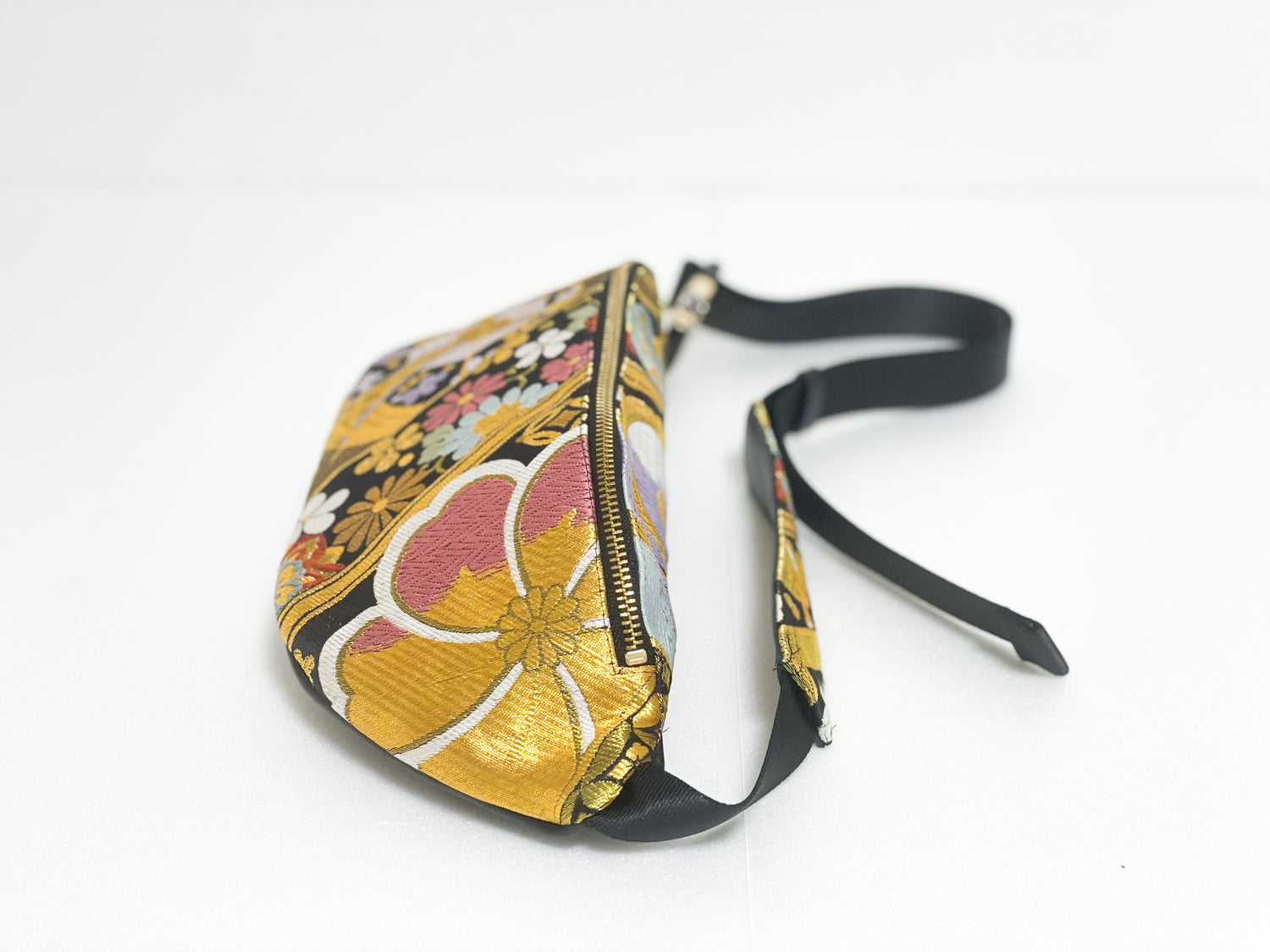 Waist・Cross-body Bag【Hananoi】クロスボディーバッグ【花野井】