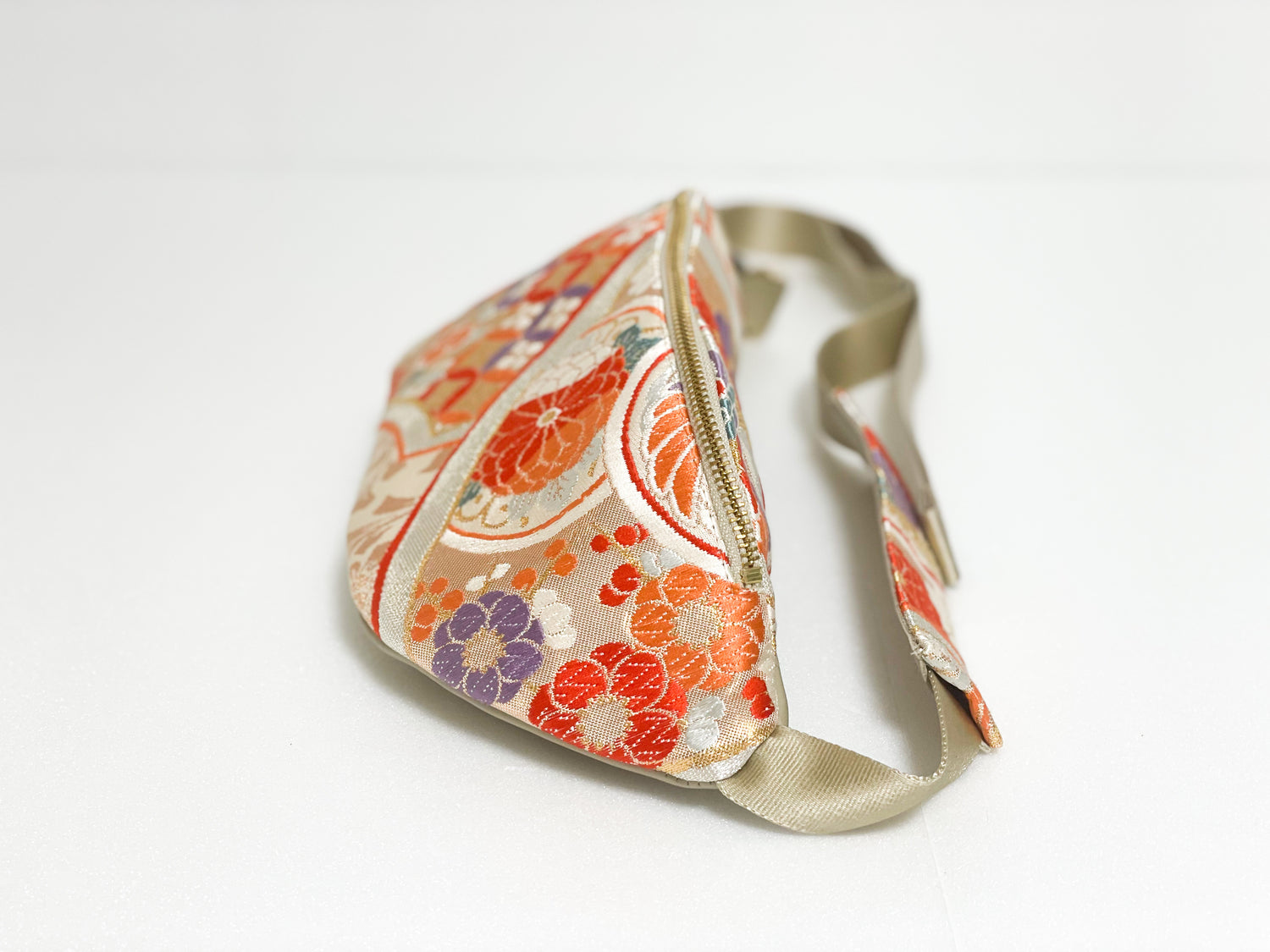 Waist・Cross-body Bag【Kiima】クロスボディーバッグ【紀伊馬】