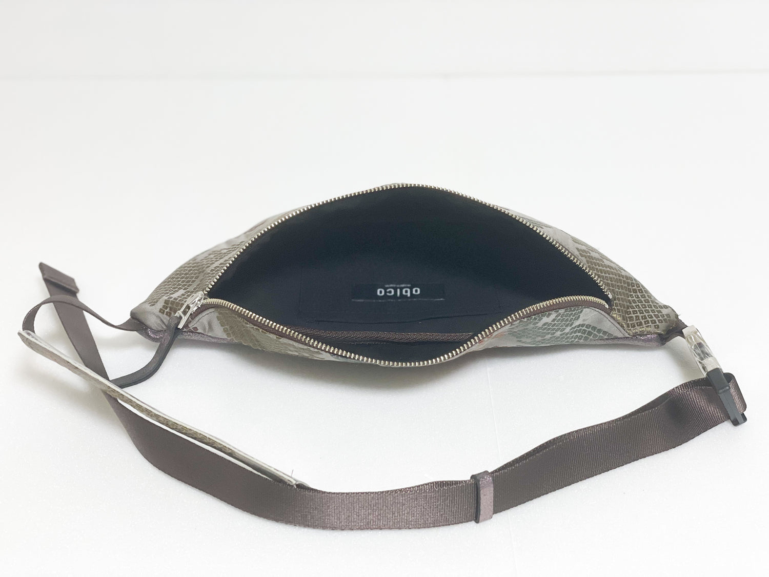 Waist・Cross-body Bag【Kutou】クロスボディーバッグ【久東】