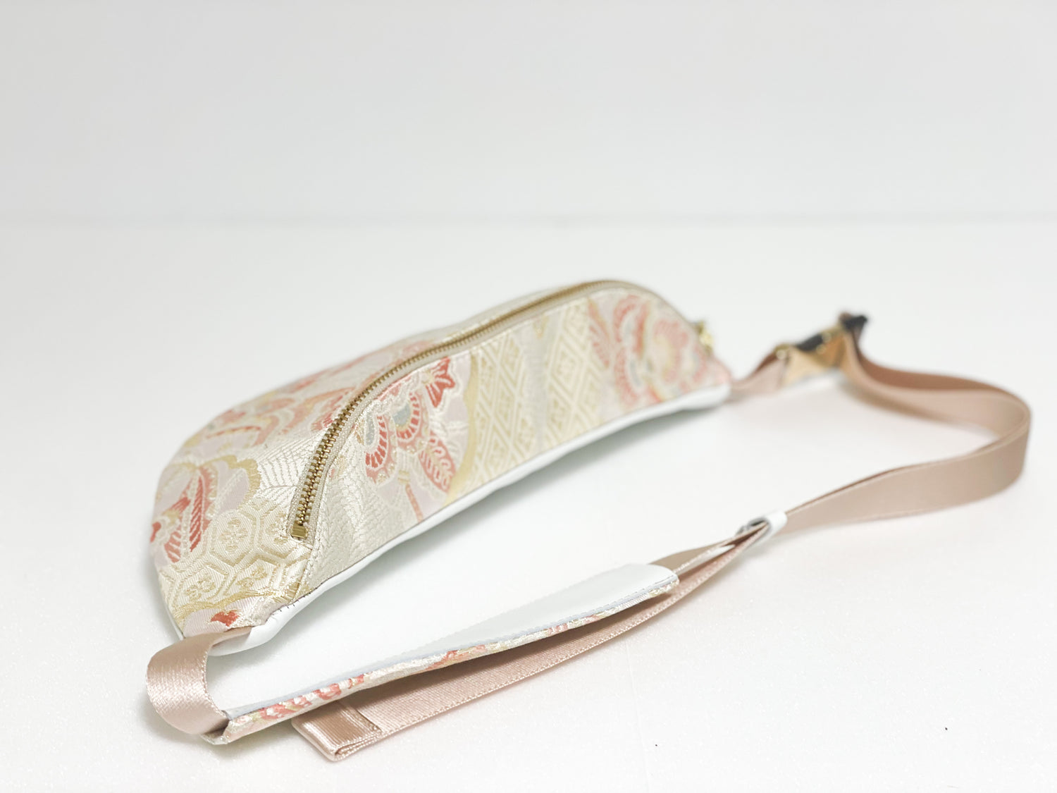 Waist・Cross-body Bag【Mizuho】クロスボディーバッグ【瑞穂】