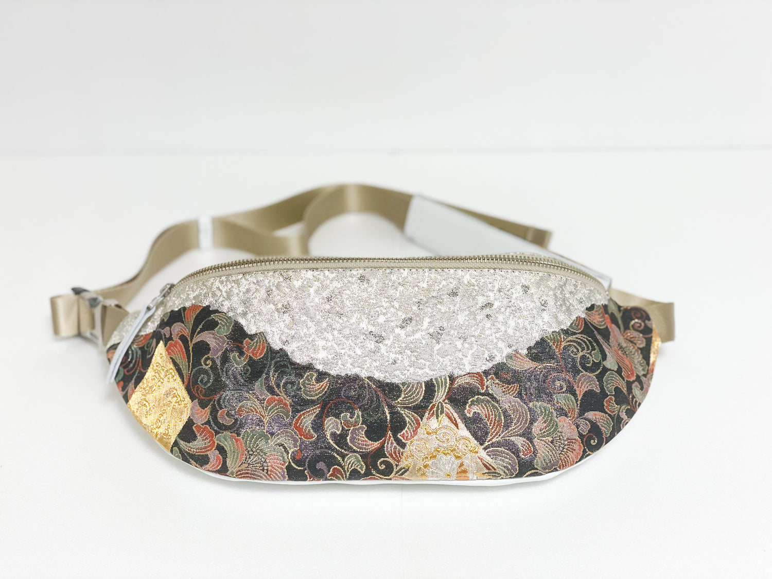 Waist・Cross-body Bag【Waku】クロスボディーバッグ【和久】