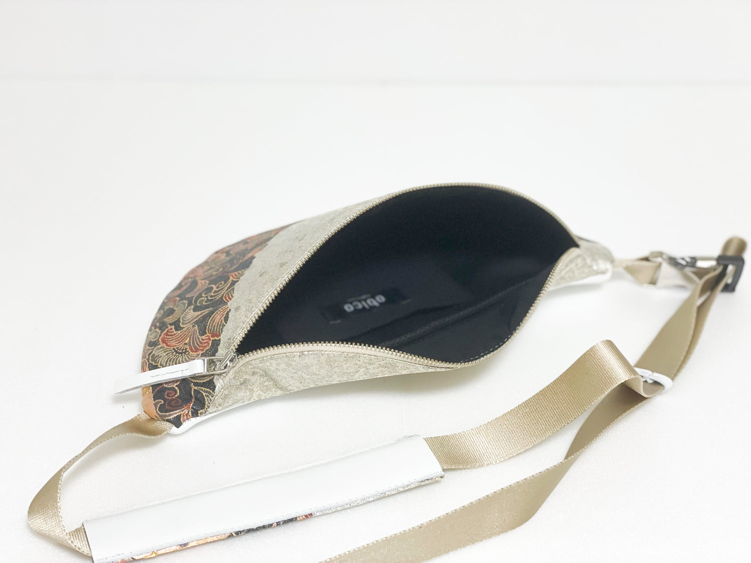 Waist・Cross-body Bag【Waku】クロスボディーバッグ【和久】