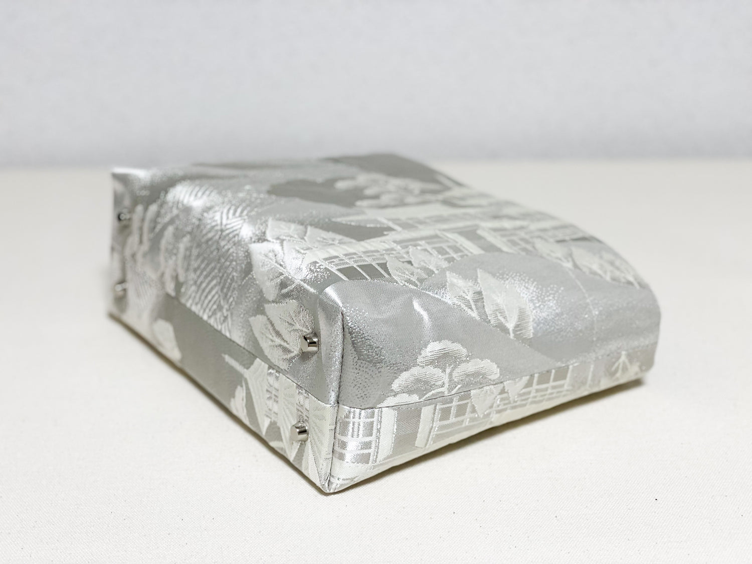 【Platinum Collection】Eternity Tote Bag with bamboo handle 【Ginpuu】  竹持ち手のエタニティトート【銀風】