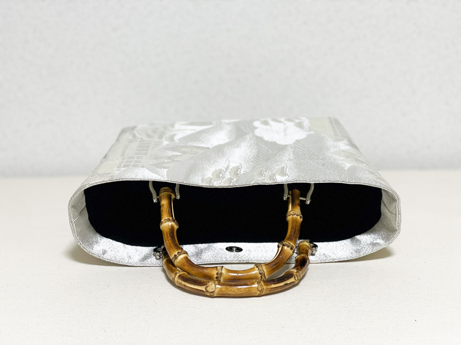 【Platinum Collection】Eternity Tote Bag with bamboo handle 【Ginpuu】  竹持ち手のエタニティトート【銀風】