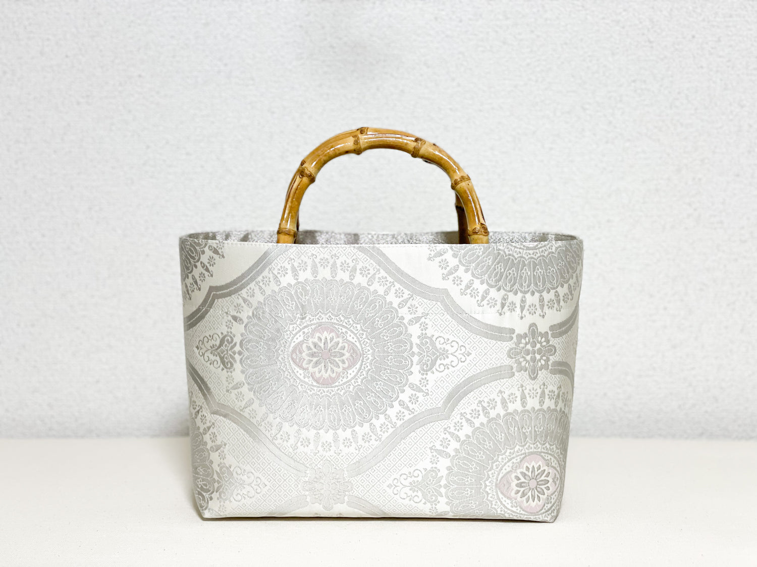 【Platinum Collection】Eternity Tote Bag with bamboo handle 【Ginrin】  竹持ち手のエタニティトート【銀鱗】