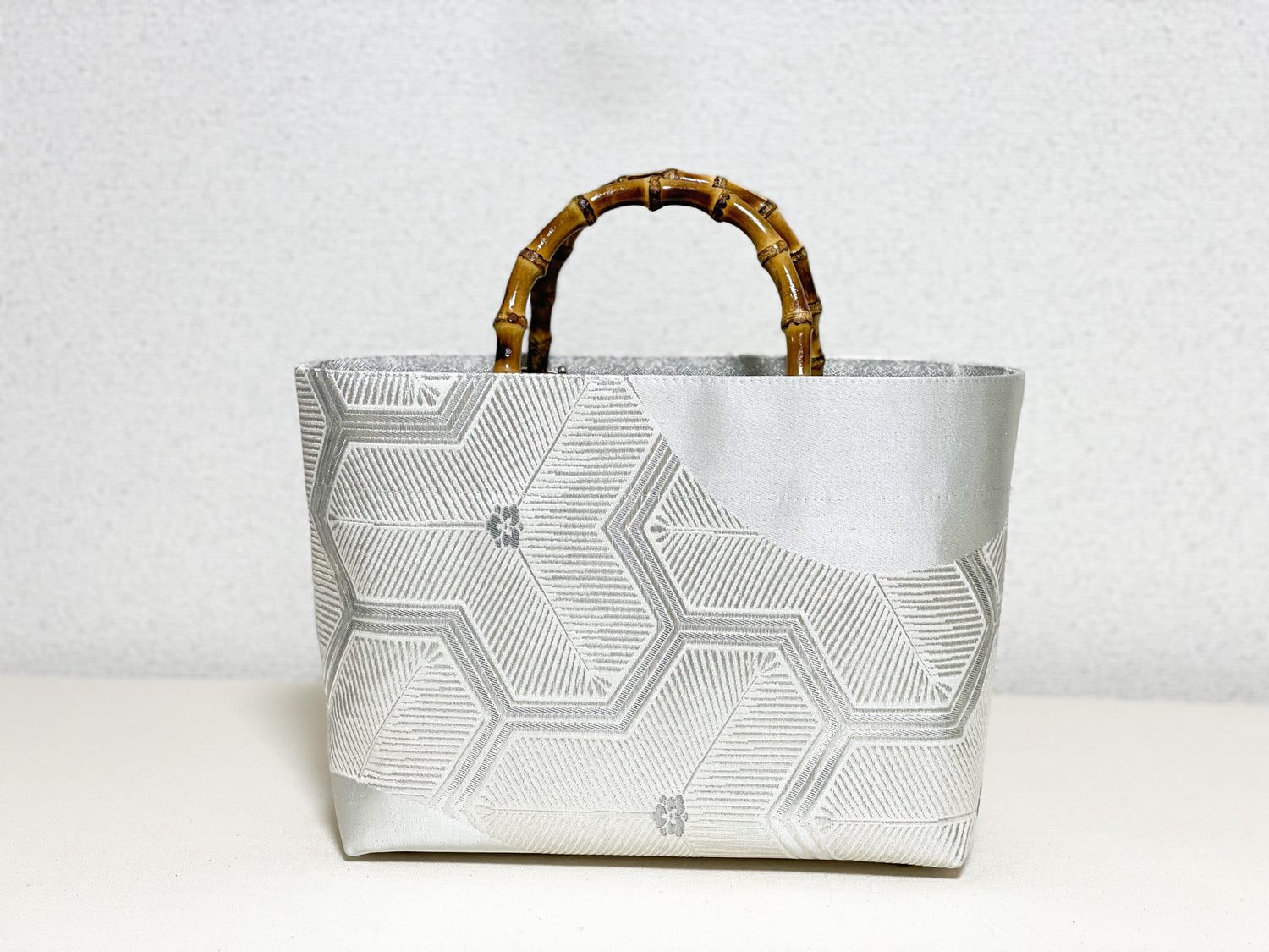【Platinum Collection】Eternity Tote Bag with bamboo handle 【Mitsuki】  竹持ち手のエタニティトート【三月】