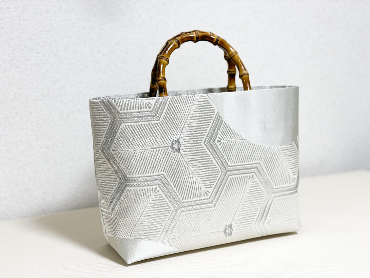 【Platinum Collection】Eternity Tote Bag with bamboo handle 【Mitsuki】  竹持ち手のエタニティトート【三月】