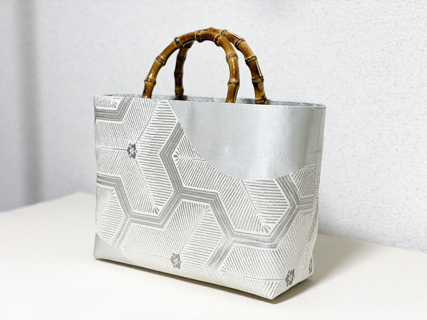 【Platinum Collection】Eternity Tote Bag with bamboo handle 【Mitsuki】  竹持ち手のエタニティトート【三月】