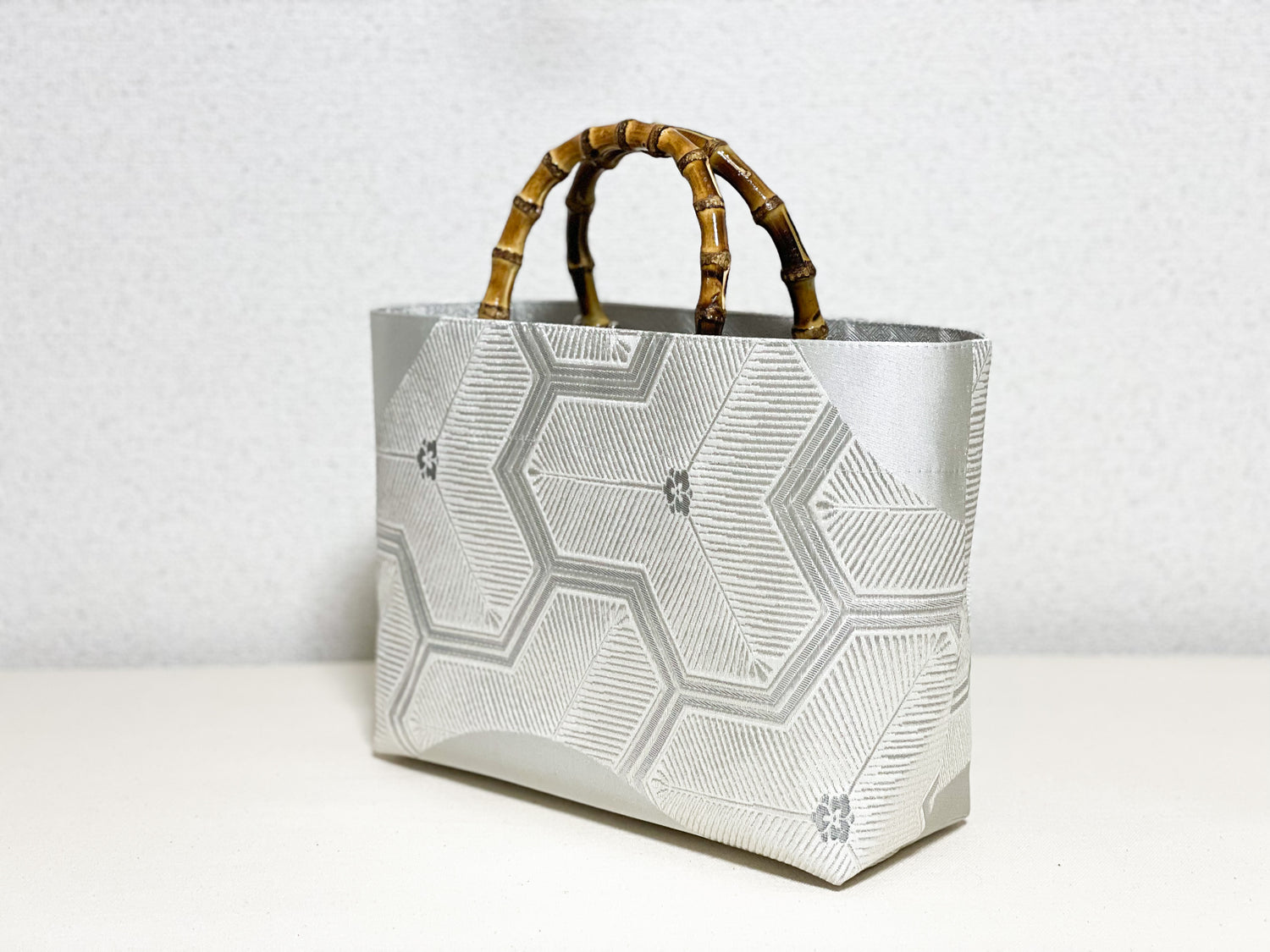 【Platinum Collection】Eternity Tote Bag with bamboo handle 【Mitsuki】  竹持ち手のエタニティトート【三月】