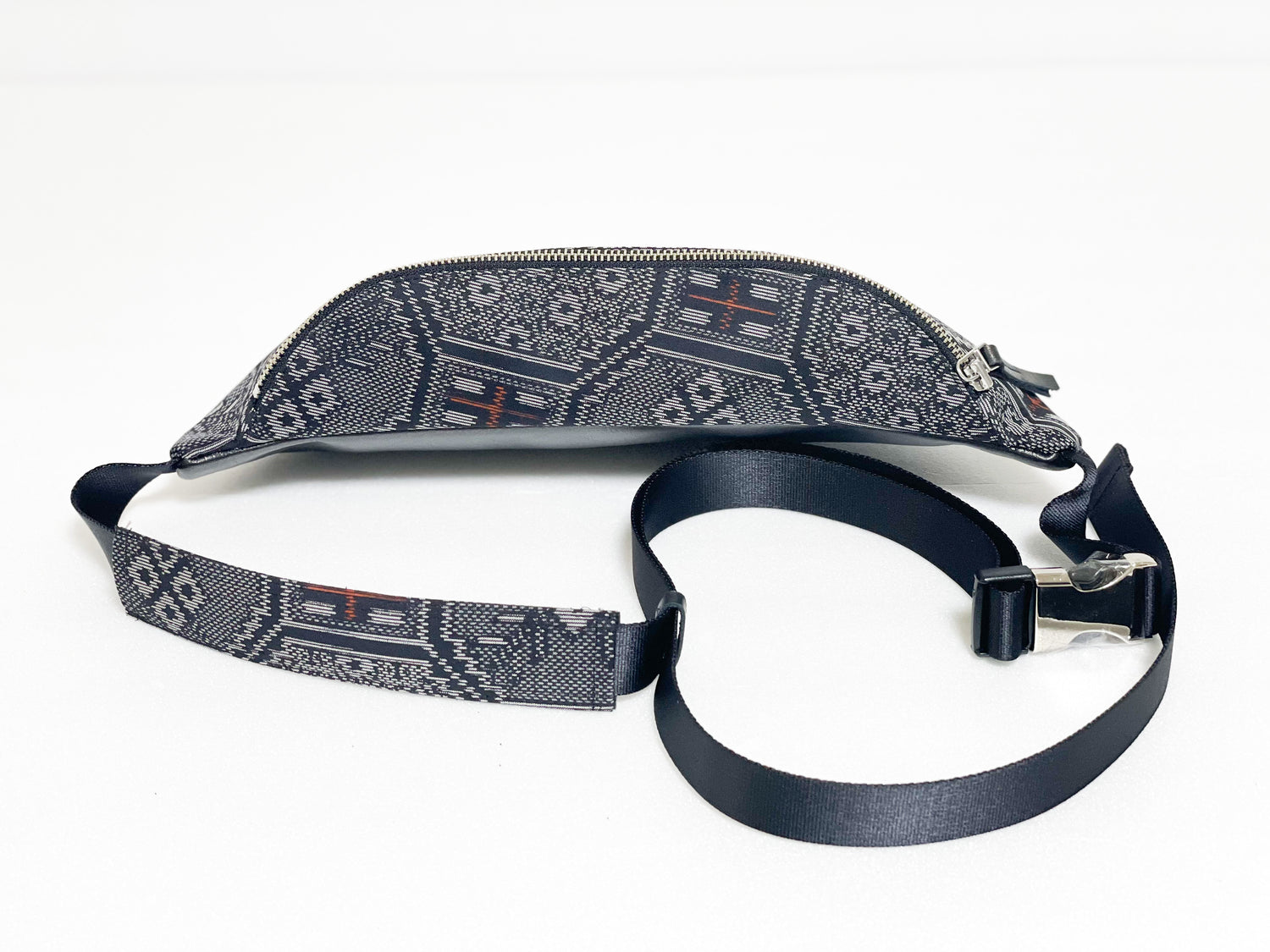 【Oshima Collection】Body-bag 【大島コレクション】ボディーバッグ (1N1)