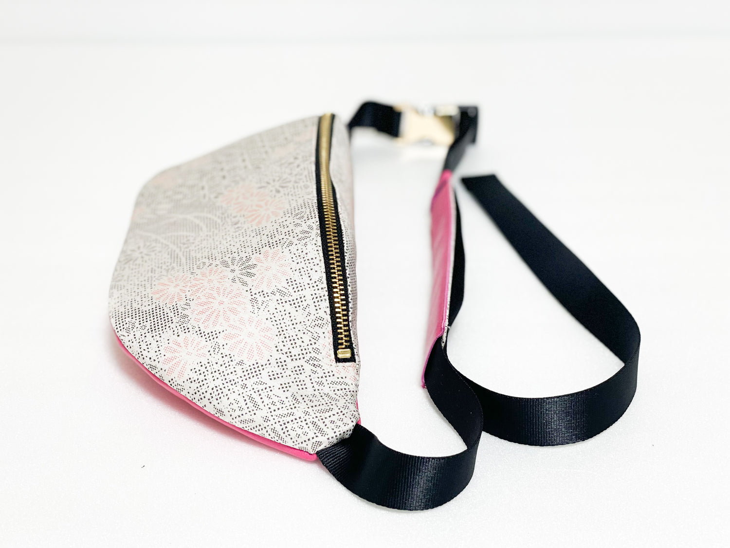 【Oshima Collection】Body-bag 【大島コレクション】ボディーバッグ (1I1)