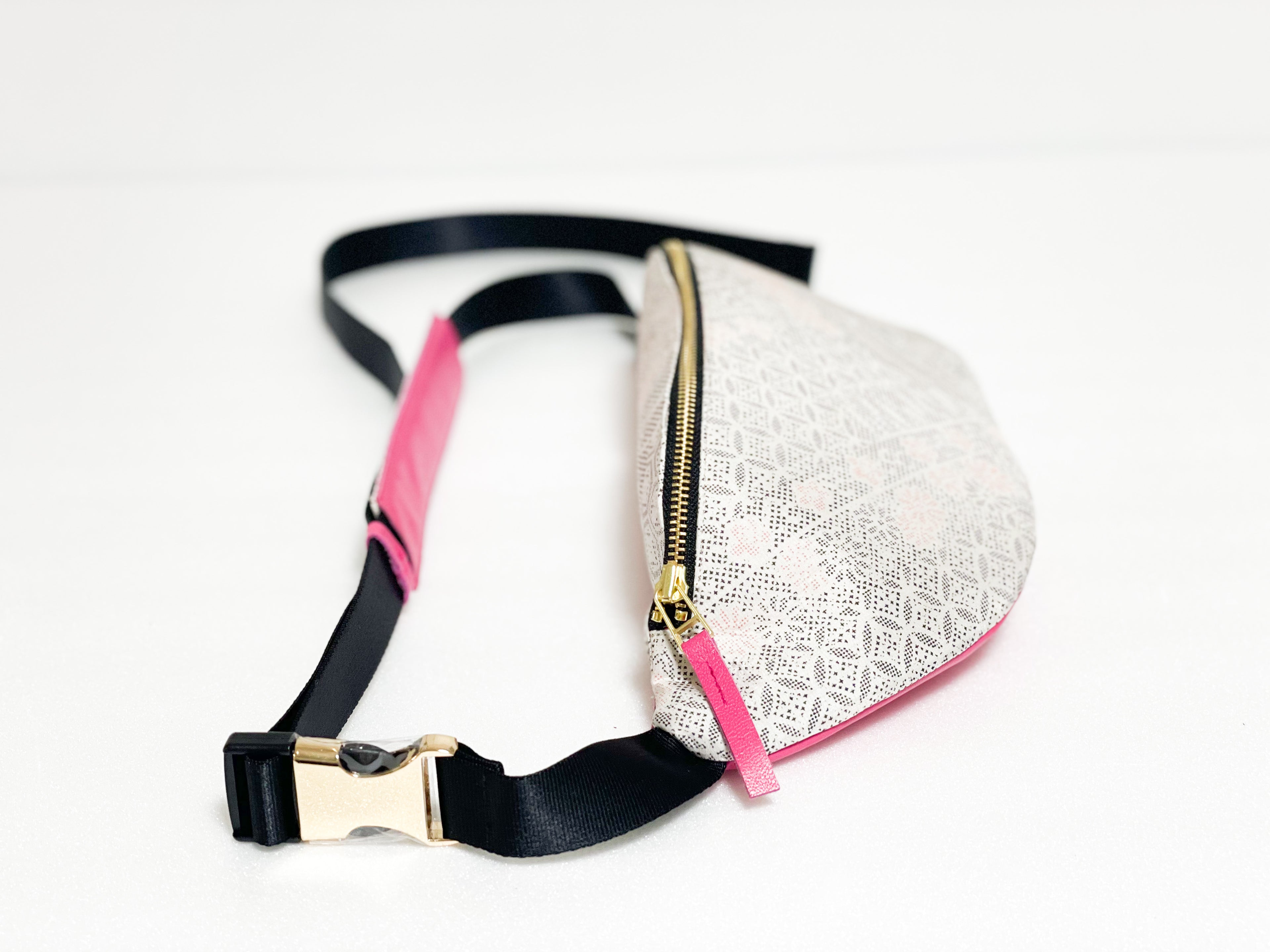 【Oshima Collection】Body-bag 【大島コレクション】ボディーバッグ (1I1)