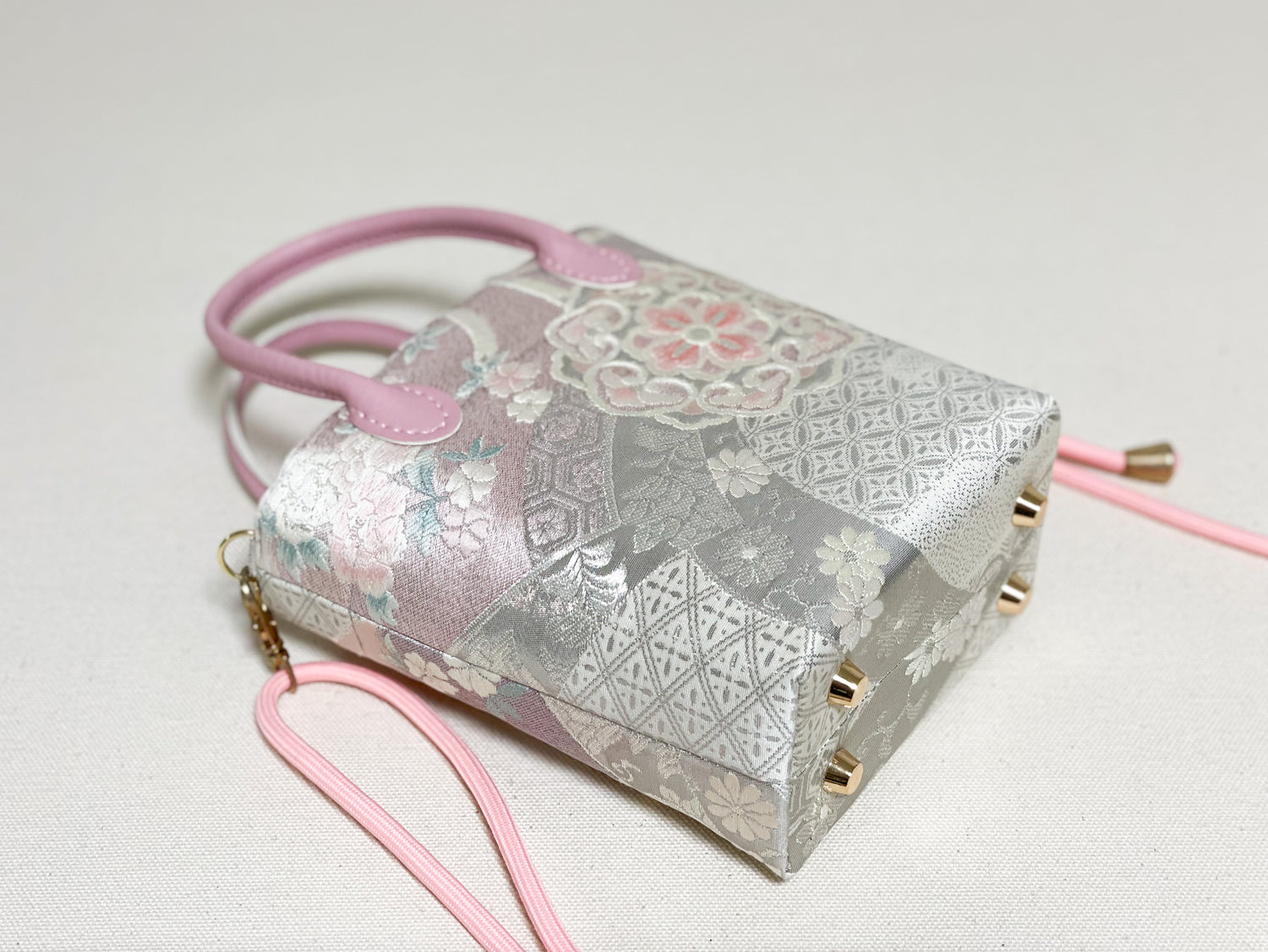 【Platinum Collection】Petit Shoulder Pouch【Ginbu】プチショルダーポーチ【銀踊】