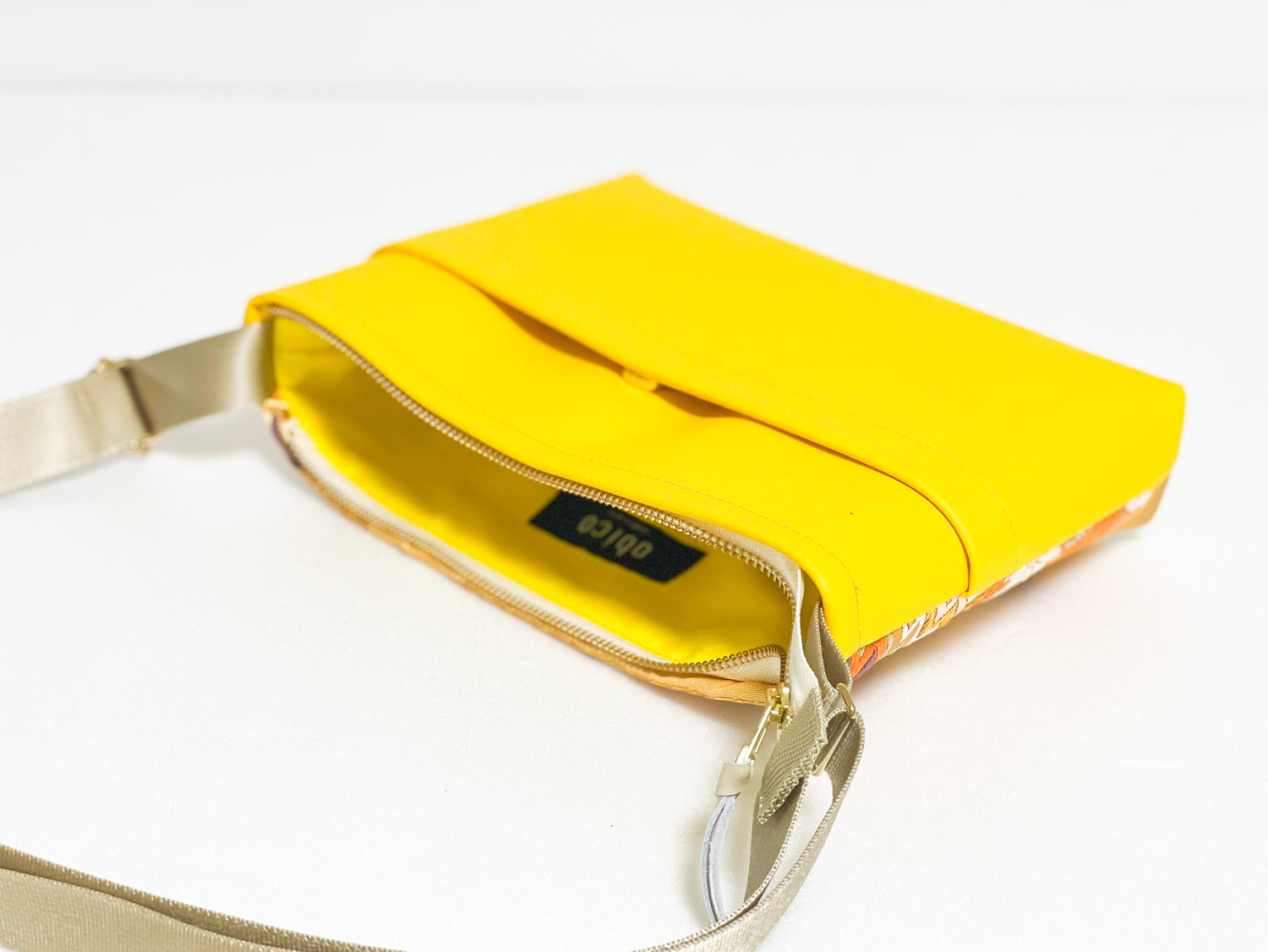 Sacoche Elite【Shiina】サコッシュ Elite【詩衣那】