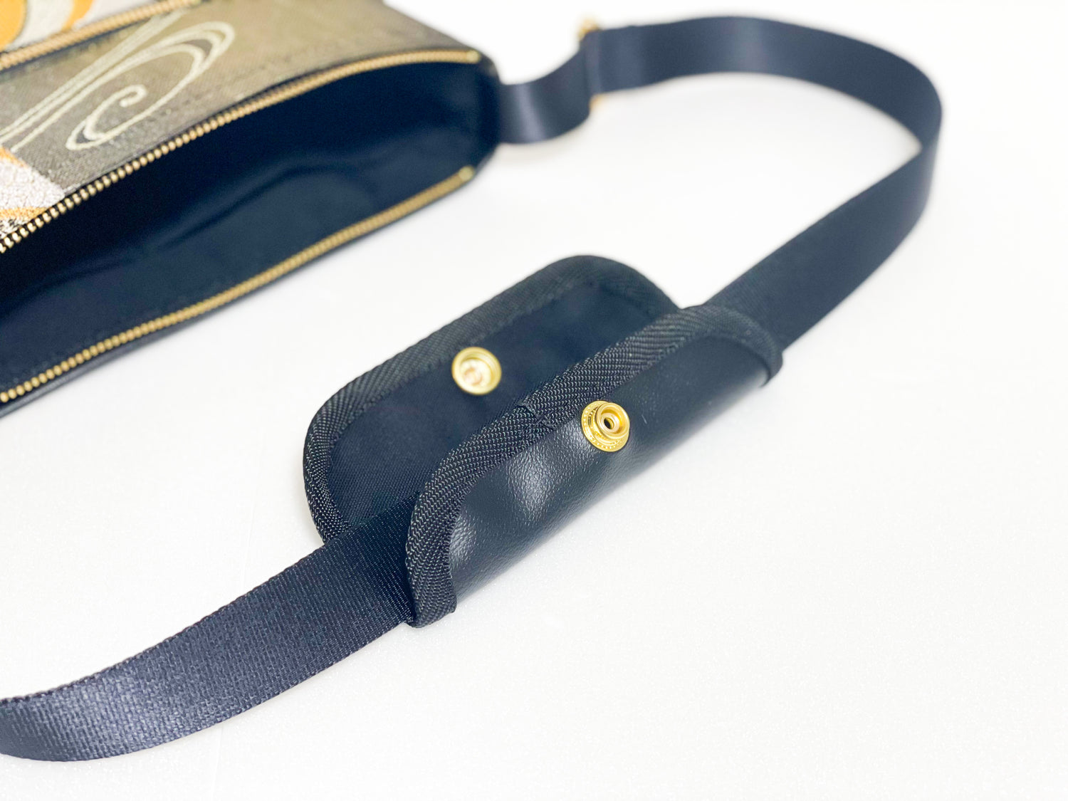 Sacoche Elite【Shifumi】サコッシュ Elite【詩文】