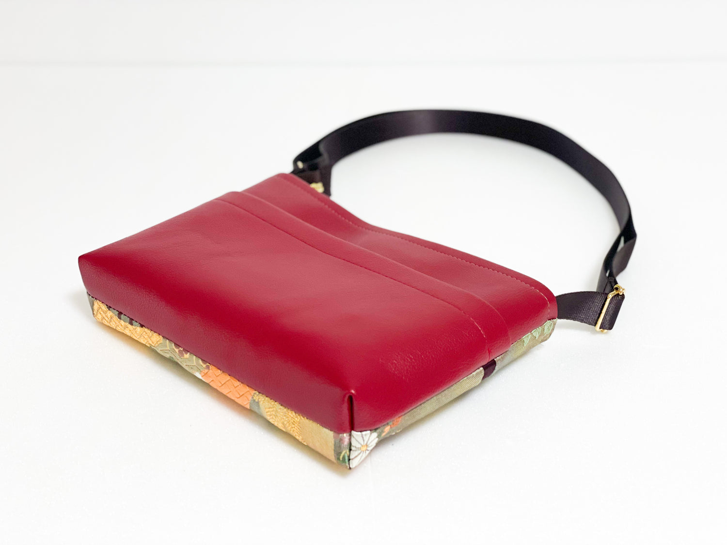 Sacoche Elite【Ichiru】サコッシュ Elite【一縷】