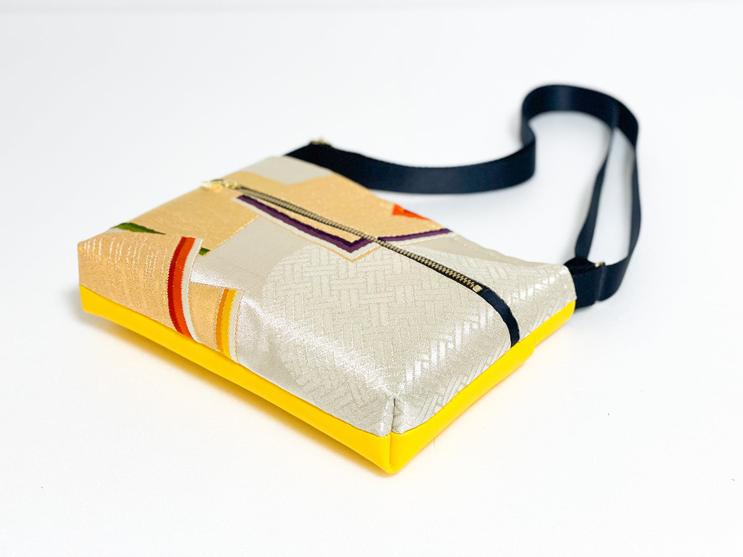 Sacoche Elite【Anju】サコッシュ Elite【杏珠】