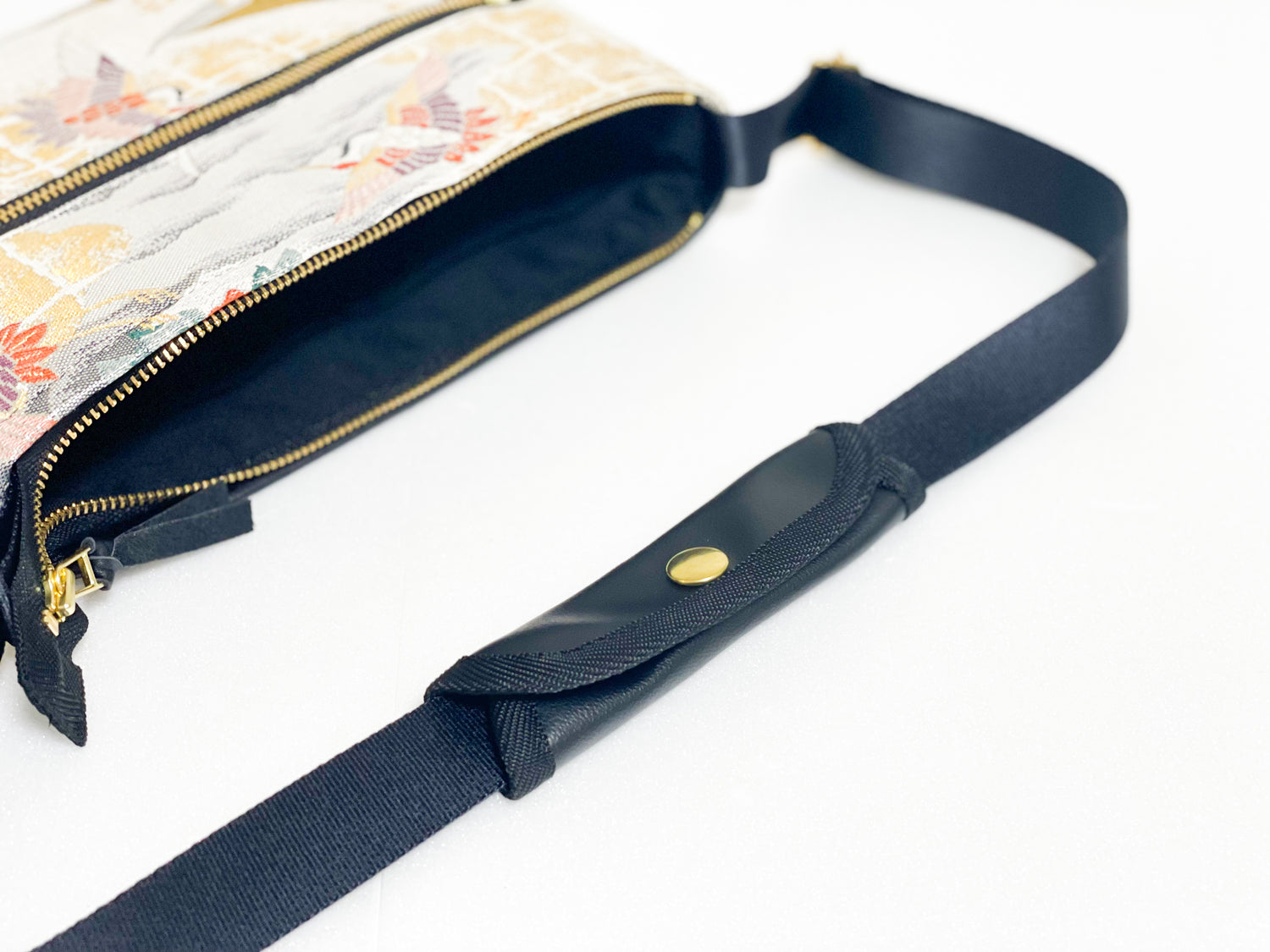 Sacoche Elite【Yoshika】サコッシュ Elite【圭花】