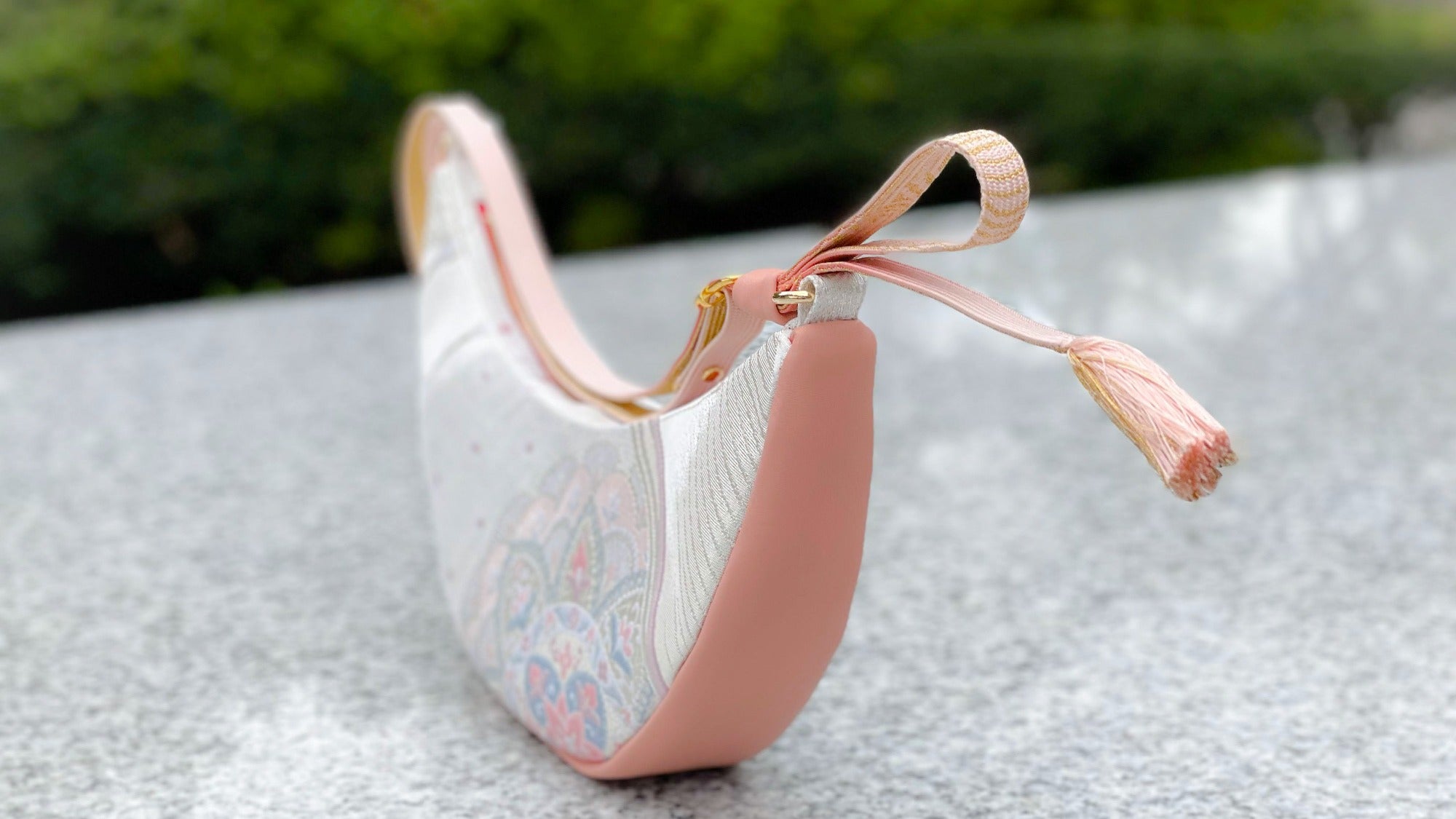 Crescent Shoulder Bag【Kagayaki】 三日月ショルダーバッグ【輝】