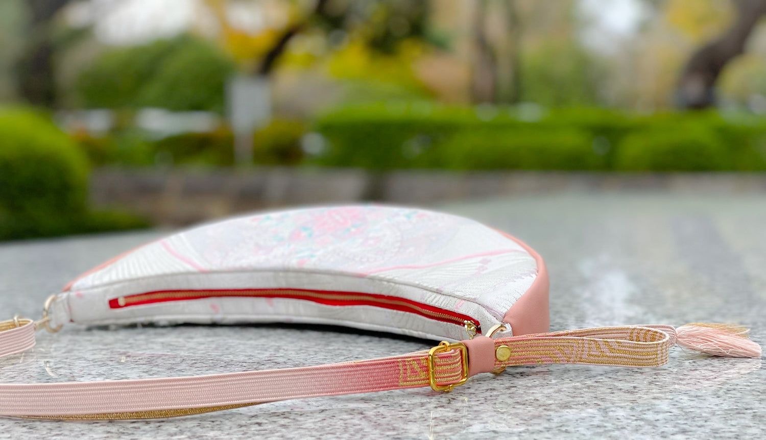 Crescent Shoulder Bag【Kagayaki】 三日月ショルダーバッグ【輝】