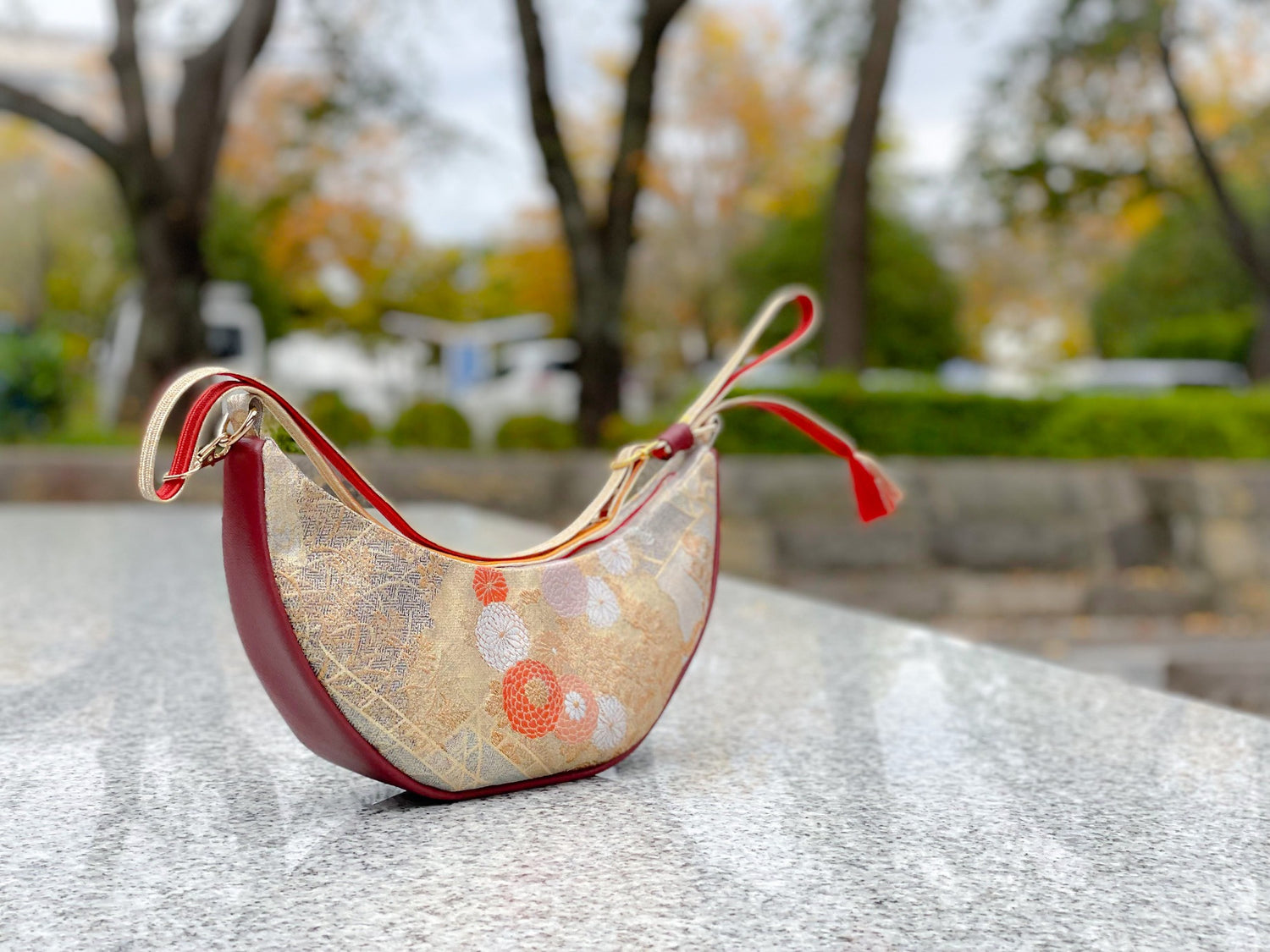 Crescent Shoulder Bag【Kokonoe】 三日月ショルダーバッグ【九重】