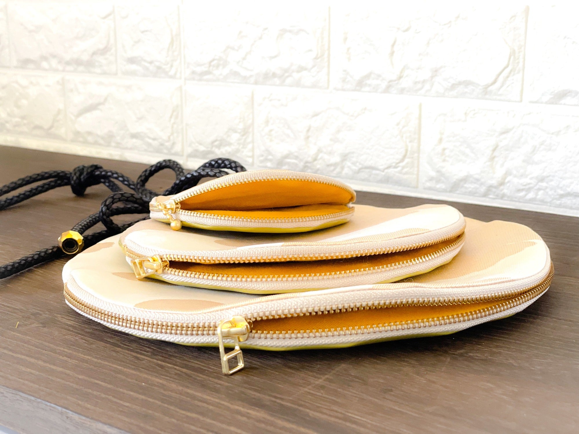 Triple Decker Pancake Bag【Haku】 3段パンケーキバッグ【箔】
