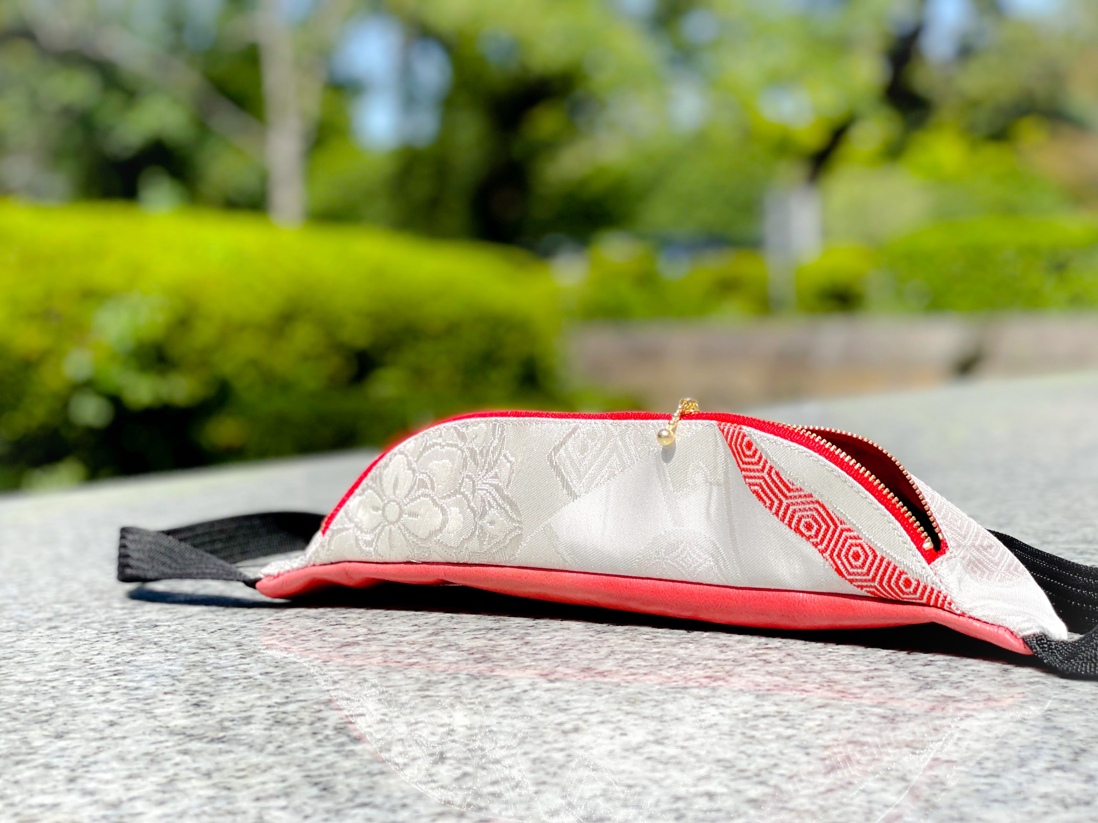 Waist・Cross-body Bag【Karin】クロスボディーバッグ【華輪】