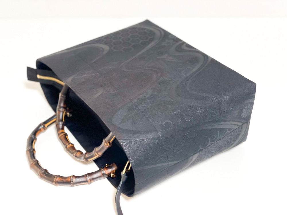 Eternity Tote Bag with bamboo handle 【Kyoto Black 01】 　竹持ち手のエタニティトートバッグ【西陣ブラック01】