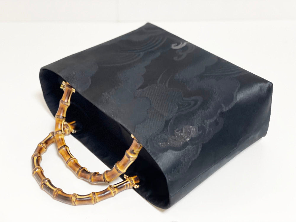 Eternity Tote Bag with bamboo handle 【Kyoto Black 04】 竹持ち手のエタニティトートバッグ【西陣ブラック04】