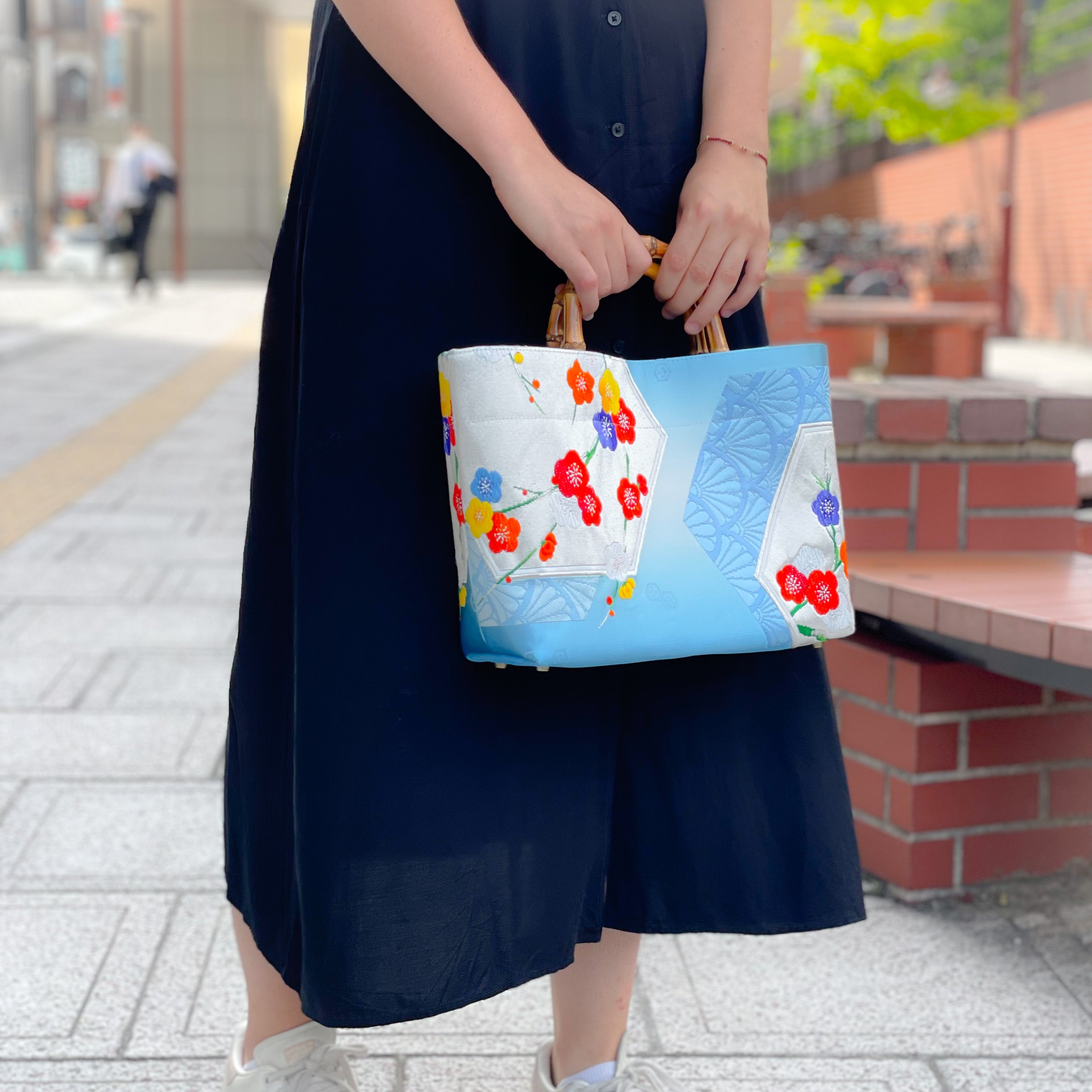 Eternity Tote Bag with bamboo handle Miyako