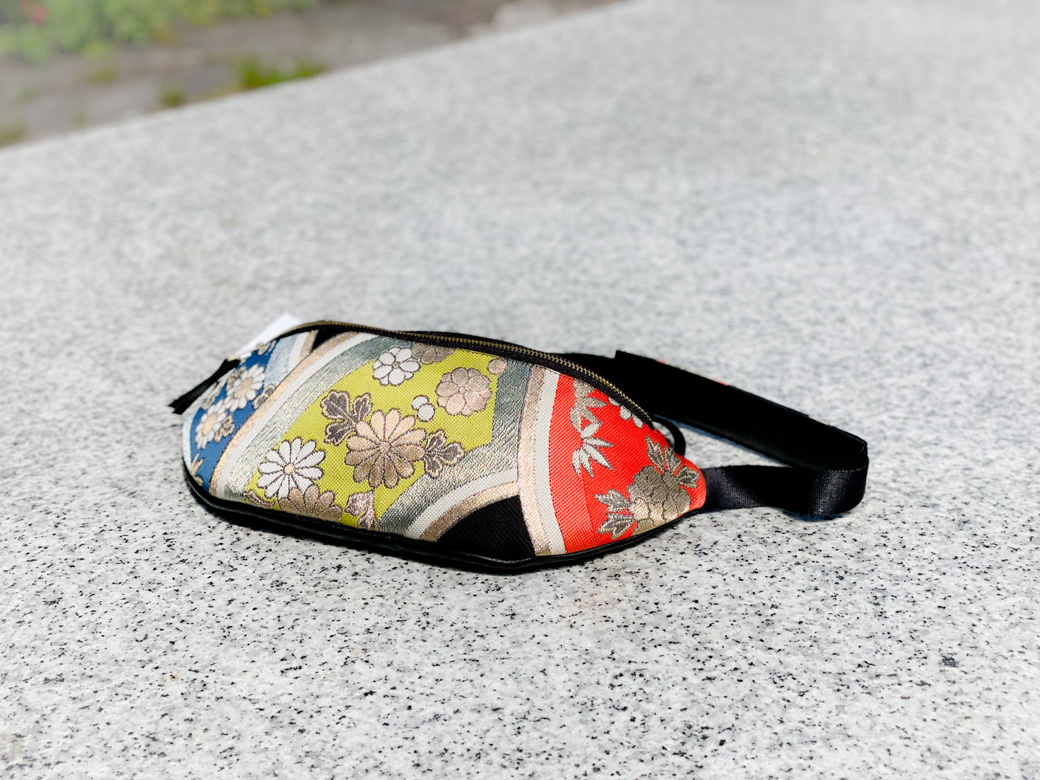Waist・Cross-body Bag【Mikuni】クロスボディーバッグ【三國】