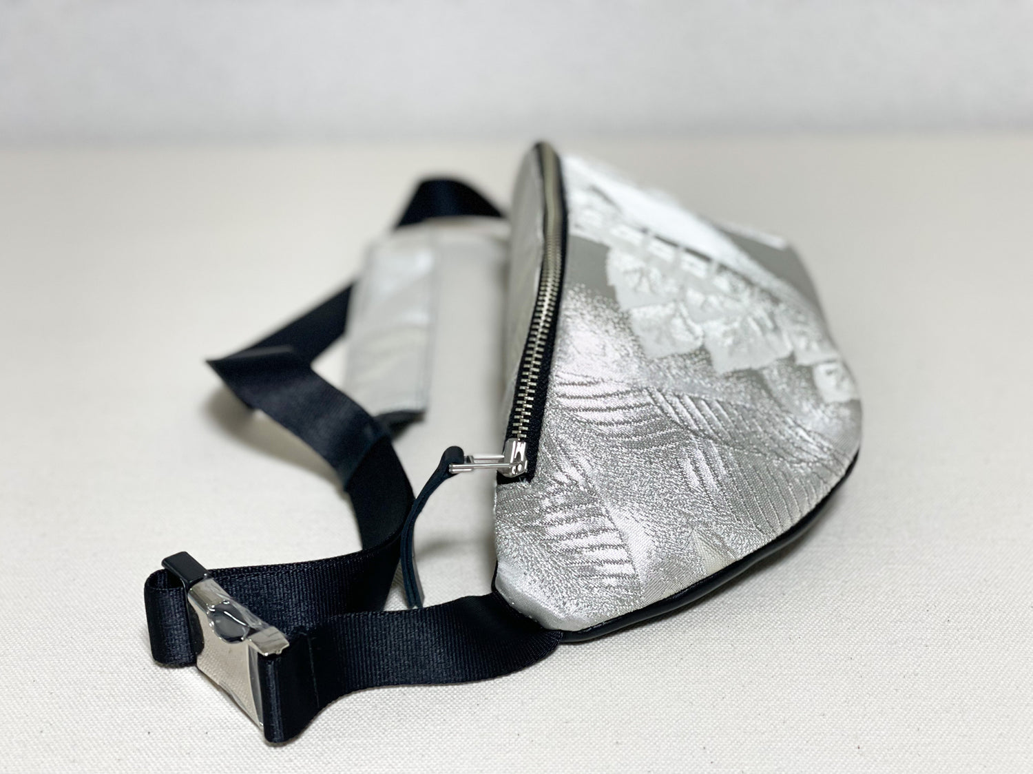 【Platinum Collection】Waist・Cross-body Bag【Ginpuu】クロスボディーバッグ【銀風】