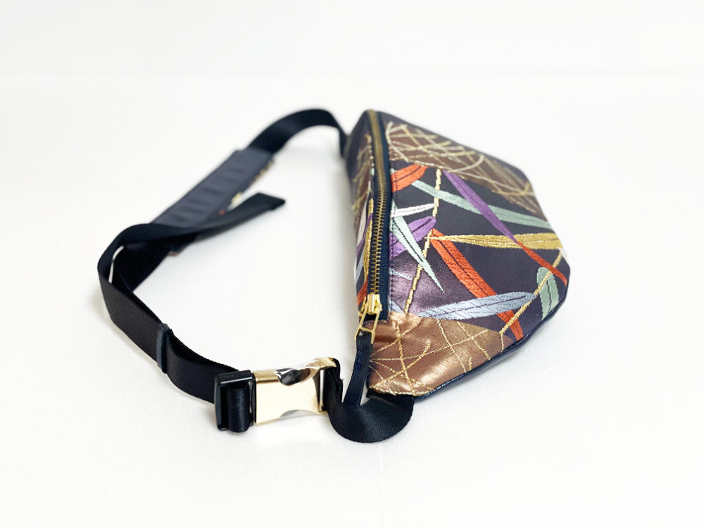 Waist・Cross-body Bag【Waka】クロスボディーバッグ【和架】