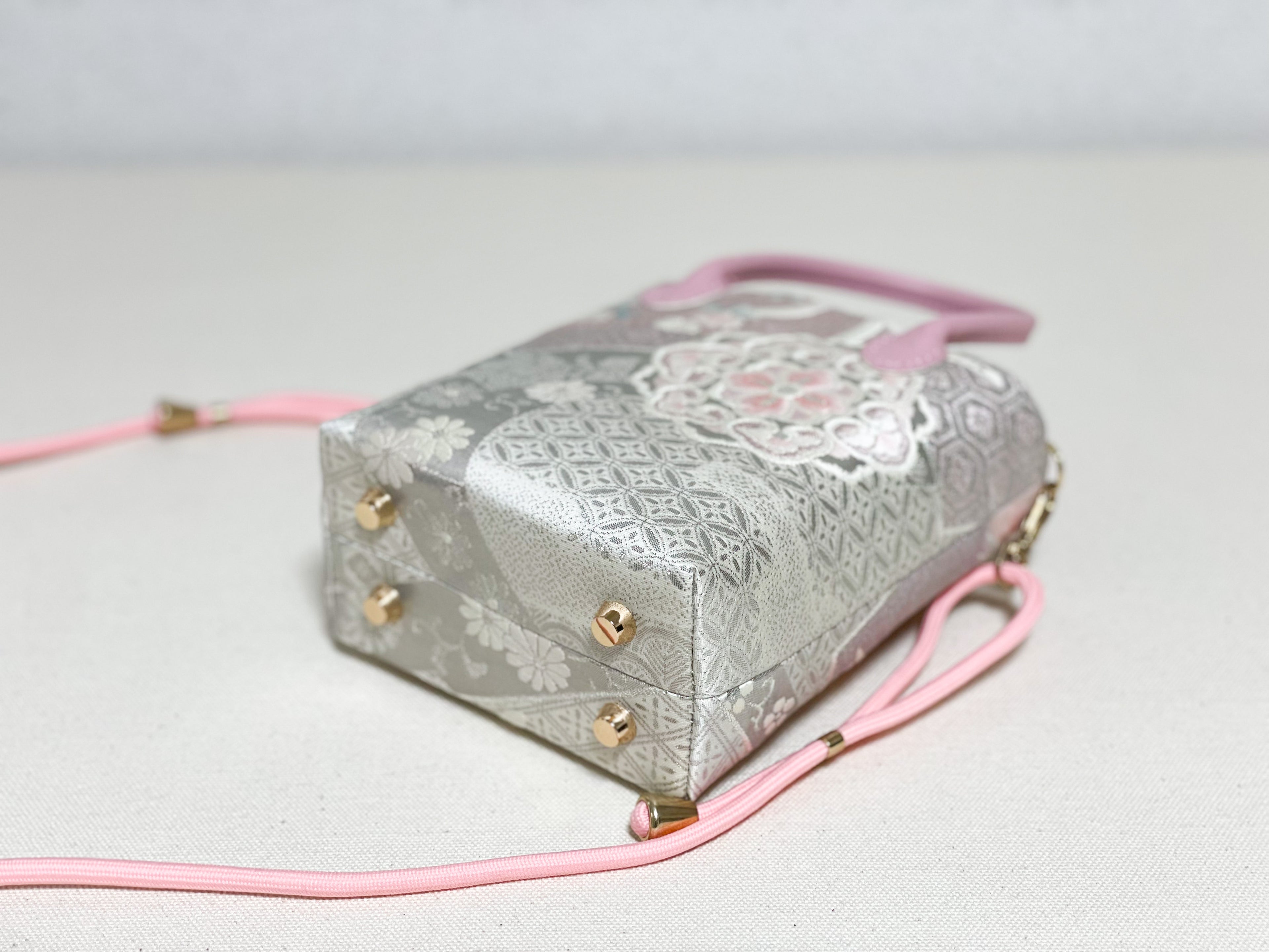 【Platinum Collection】Petit Shoulder Pouch【Ginbu】プチショルダーポーチ【銀踊】