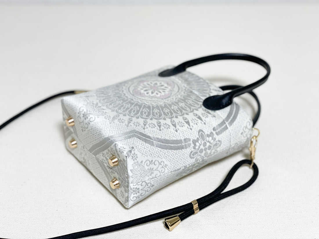 【Platinum Collection】Petit Shoulder Pouch【Ginrin】プチショルダーポーチ【銀鱗】